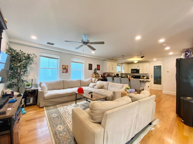 Photo - 14 Fern St Unidad 2