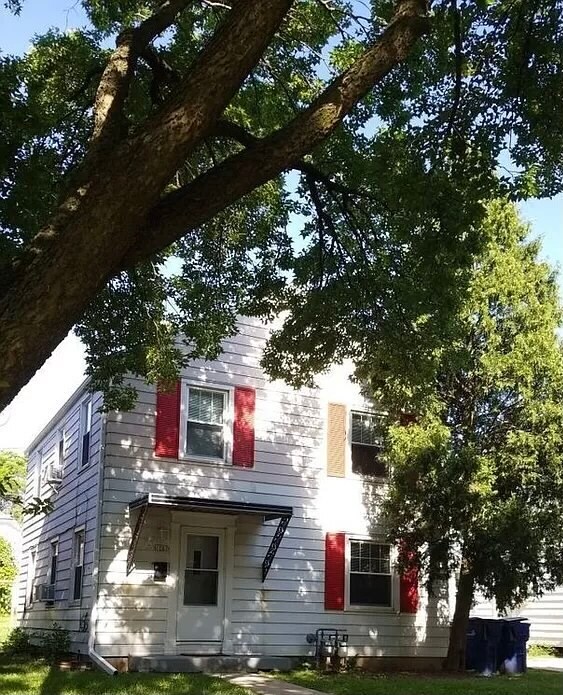 Photo - 1309 N 54th St