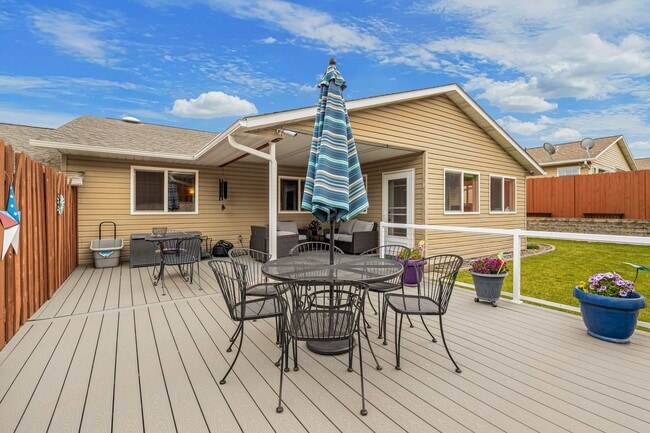 Photo - Beautiful 2 Bed 2 Bath Condo with 2 Bonus Rooms