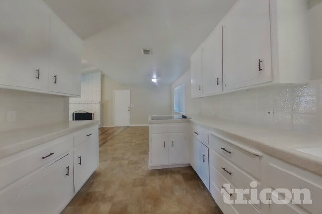 Photo - 1200 Muirswood Way