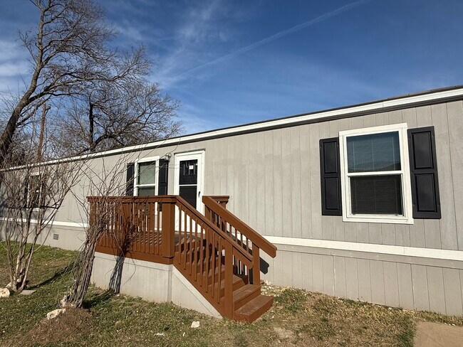 Photo - 122 Prairie Dr