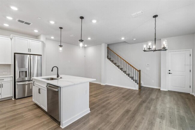Photo - 4357 Roush Ave