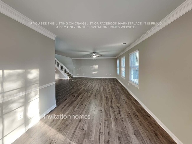 Photo - 115 Pebblestone Dr