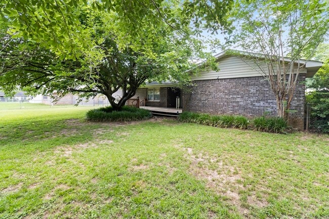 Photo - 115 Nancy Dr