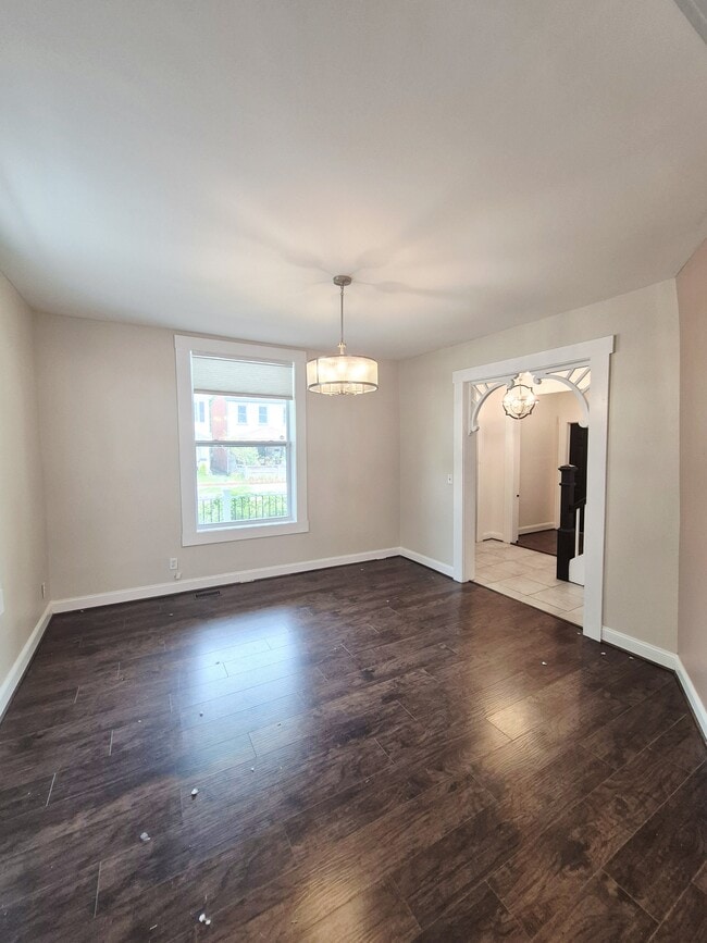 Photo - 711 Arnold Ave
