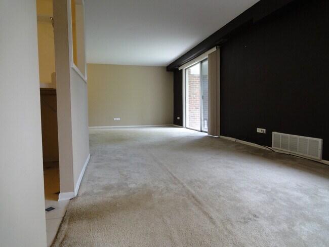 Photo - 1102 Mercury Dr Unidad 2D Rental