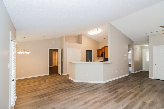 Photo - 8153 Green Valley Cove