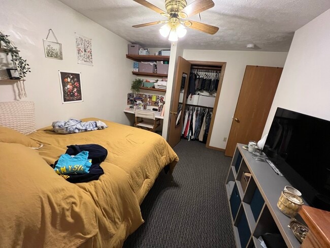 Bedroom #1 - 712 McLane Ave Unit Apt. A