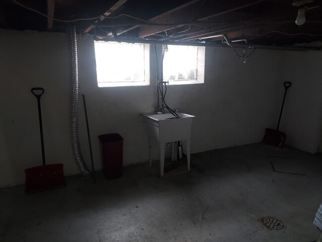 Photo - 143 S Spring Ave