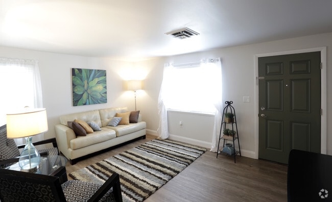 Living Roomo
