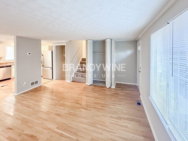 Photo - 493 Village Square Ct