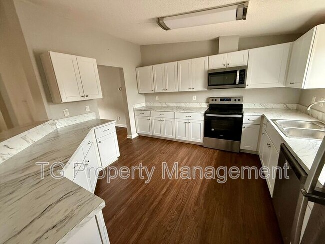 Photo - 1760 Freedom Dr