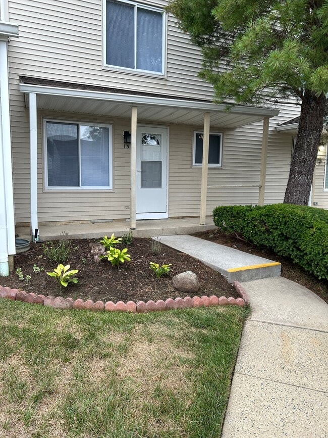 Photo - 13 Inwood Terrace