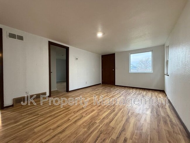 Photo - 3908 3rd Ave S