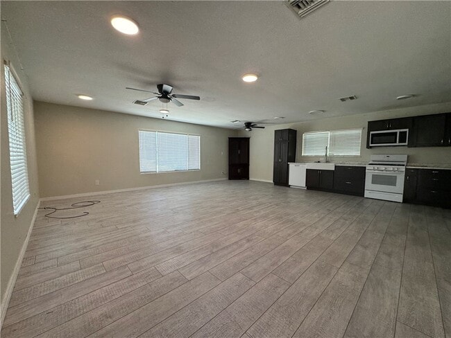 Photo - 826 Citrus St