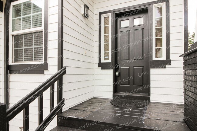 Photo - 16107 SE Bybee Ct
