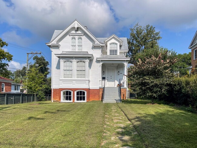 Building Photo - 413 Ridge St Rental