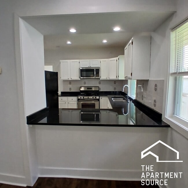 Photo - 2615 N Newcastle Ave