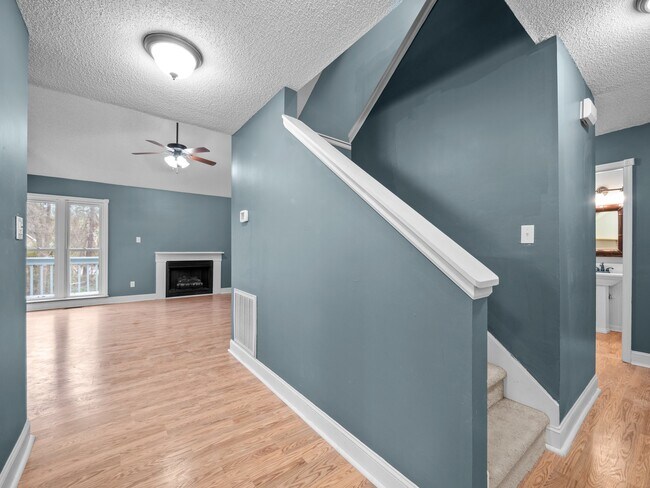 Photo - 705 Riva Ridge Rd