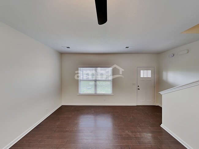 Photo - 1034 Shallow Water Way
