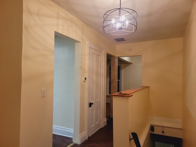 Photo - 175 Plymouth Ave Unidad 175 Plymouth Ave, Apt. 2