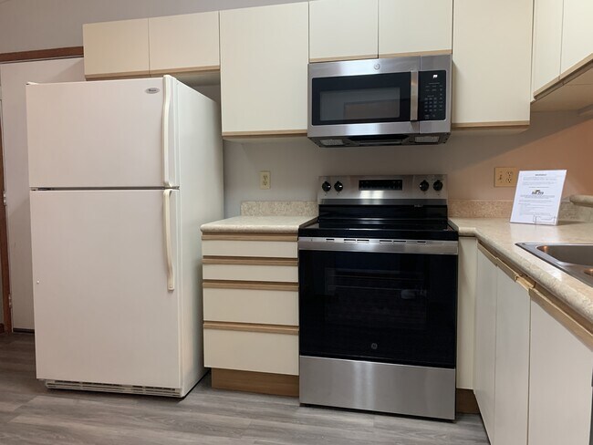 Photo - 1113 Oak Forest Cir House