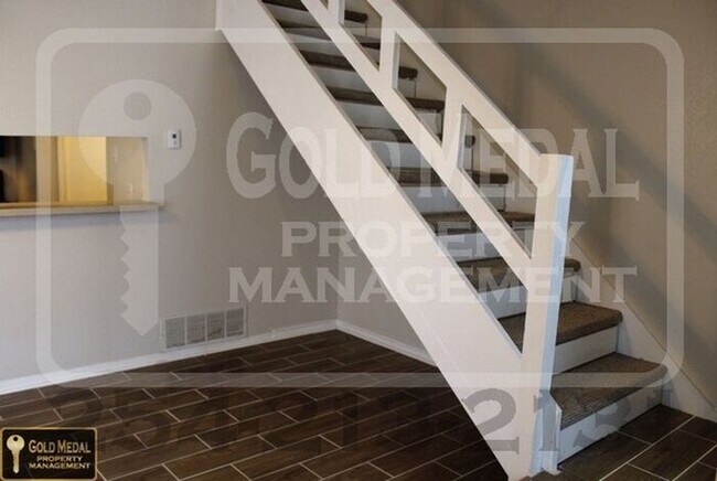 Photo - 503 Longhorn Cir