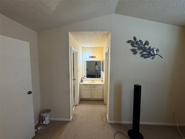 Photo - 12300 Brookglade Cir Unidad 125