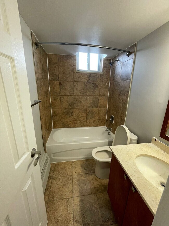 Photo - 230 Oak St Unit 2308