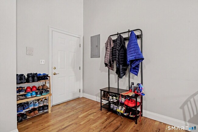 Photo - 1618-18 Ann St Unit 35