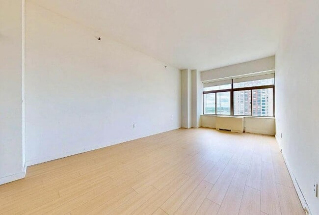 Photo - Washington Street Unit 25D