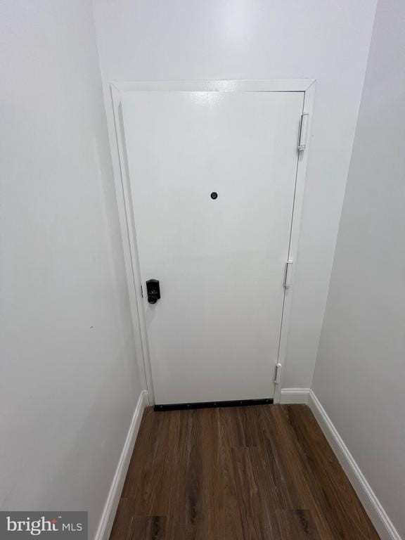 Building Photo - 2145 Elkins Ave Unit B