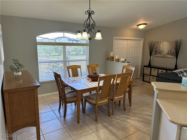 Photo - 1804 NW 20th Pl