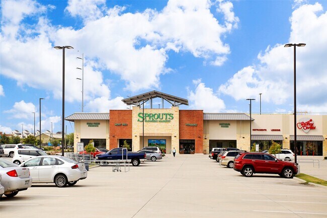 Photo - 3830 Center Plaza Dr