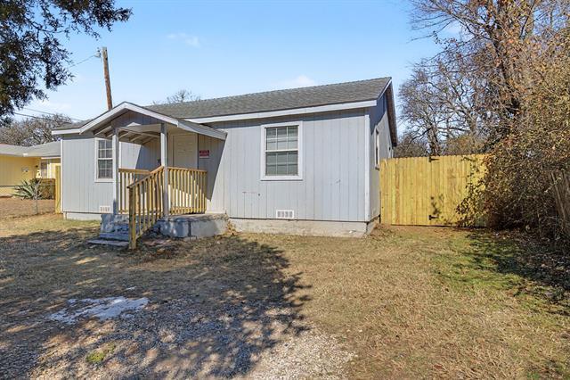 Photo - 3817 Collin St