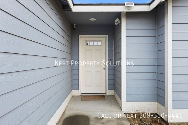 Photo - 935 E Mt. Adams St