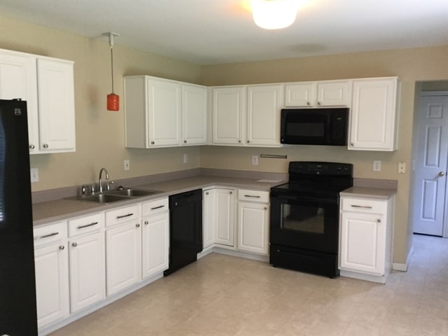 Photo - 947 Evergreen Park Ln