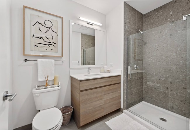 Photo - 856 N Wells St Unit 856 N Wells