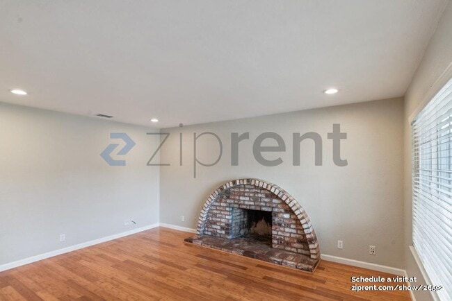 Photo - 1872 Anne Marie Ct