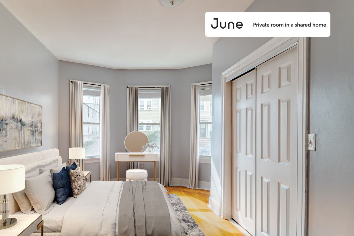 Private bedroom in 3 bed/1.5 bath Home - Private bedroom in 3 bed/1.5 bath Home