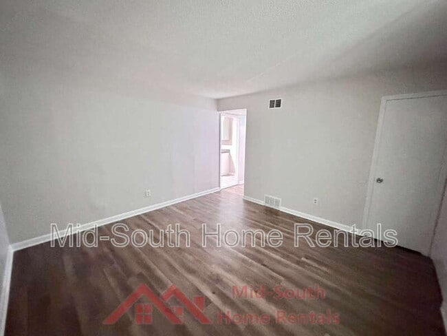 Photo - 5151 Corkwood Dr