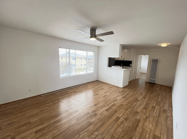 Photo - Vernon Avenue Apartments