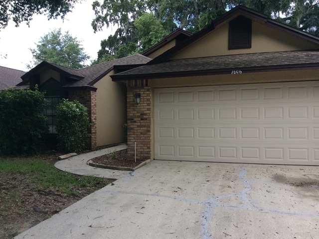 Photo - 1806 Waterbeach Ct House