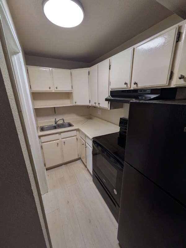 Photo - 1605 Sanya Cir Unit 2