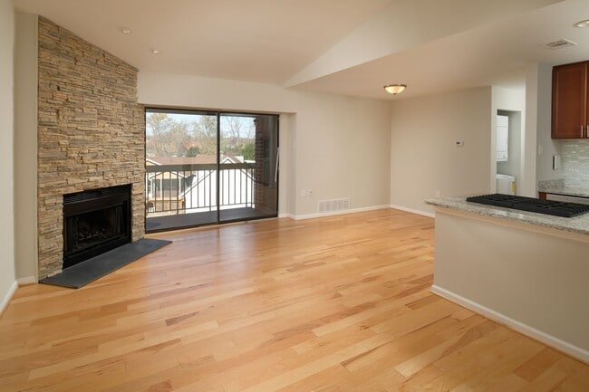 Photo - Renovated all new!! - Open Concept.  Top Level Condo. Close to BWI, Ft. Meade & NSA. Unit 3A