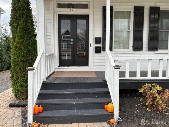 Photo - 161 W Cliff St Unit 2