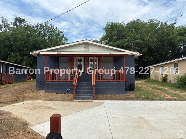 Building Photo - 2431 Monroe Ave Unit 2431 Rental