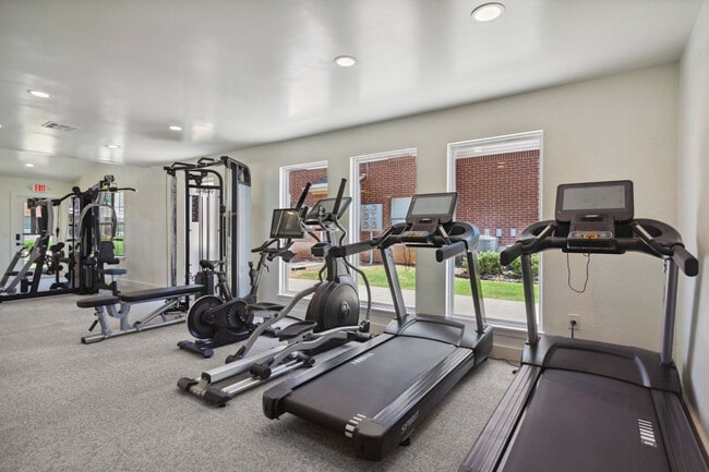 Tinker on Forty8 apartments — community photo
