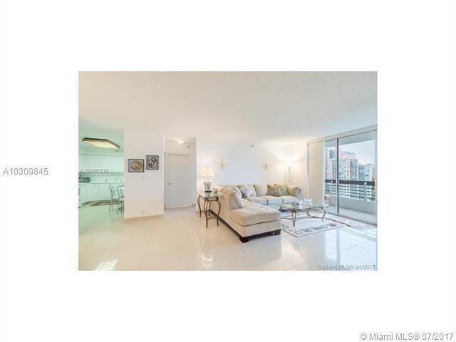 Photo - 3530 Mystic Pointe Dr Unidad 1603