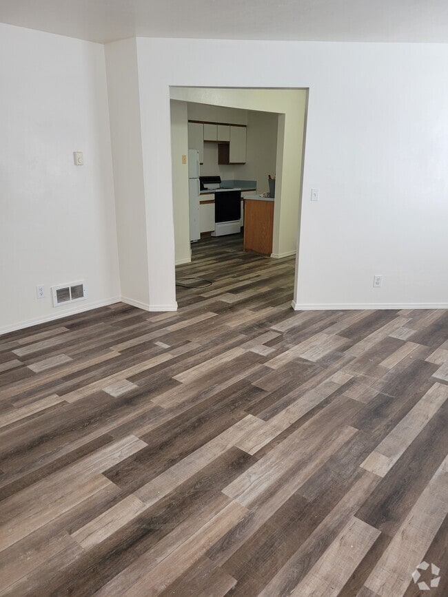 Building Photo - 2140 Stace St Unit 4 Rental
